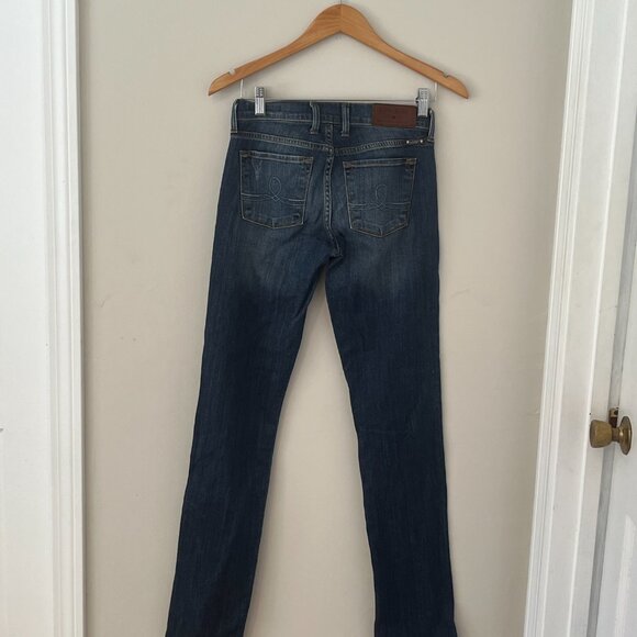 Lucky Brand Sophia Straight Size 2 Long Denim Distressed - Picture 7 of 11